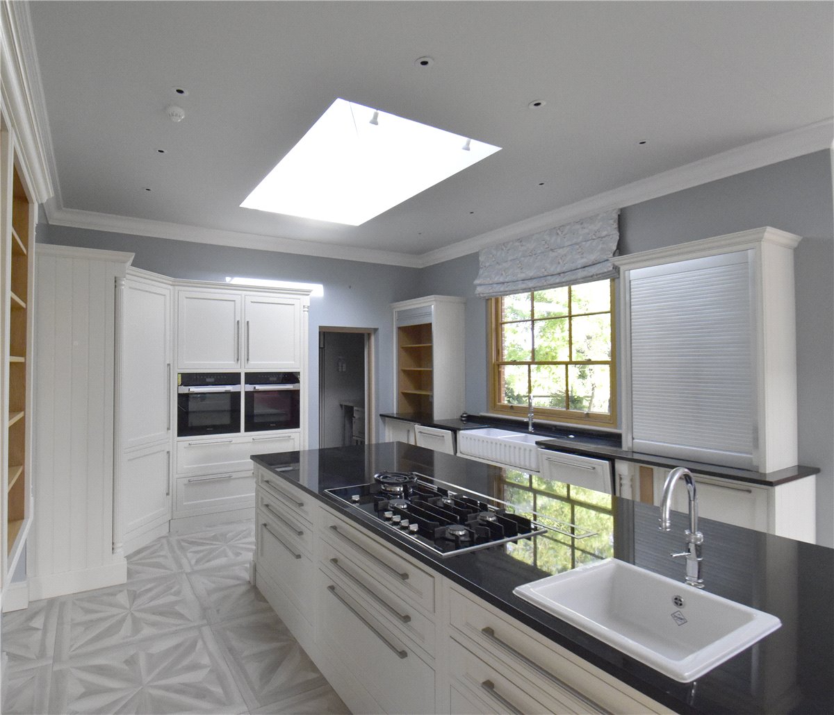 6 bedroom House, Newmarket Road, Kirtling, CB8 - , Image 9