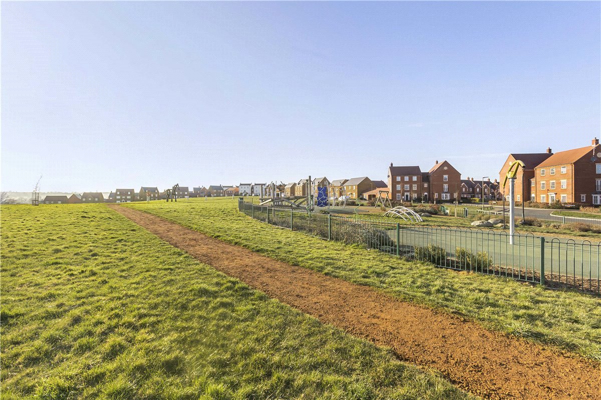 2 bedroom Flat, Thenford Way, Banbury, OX16 - Let Agreed, Image 5