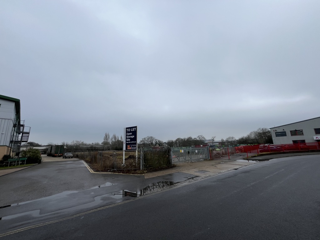 2.3 acres, 61 Victoria Road, Burgess Hill, RH15 - Available, Image 3