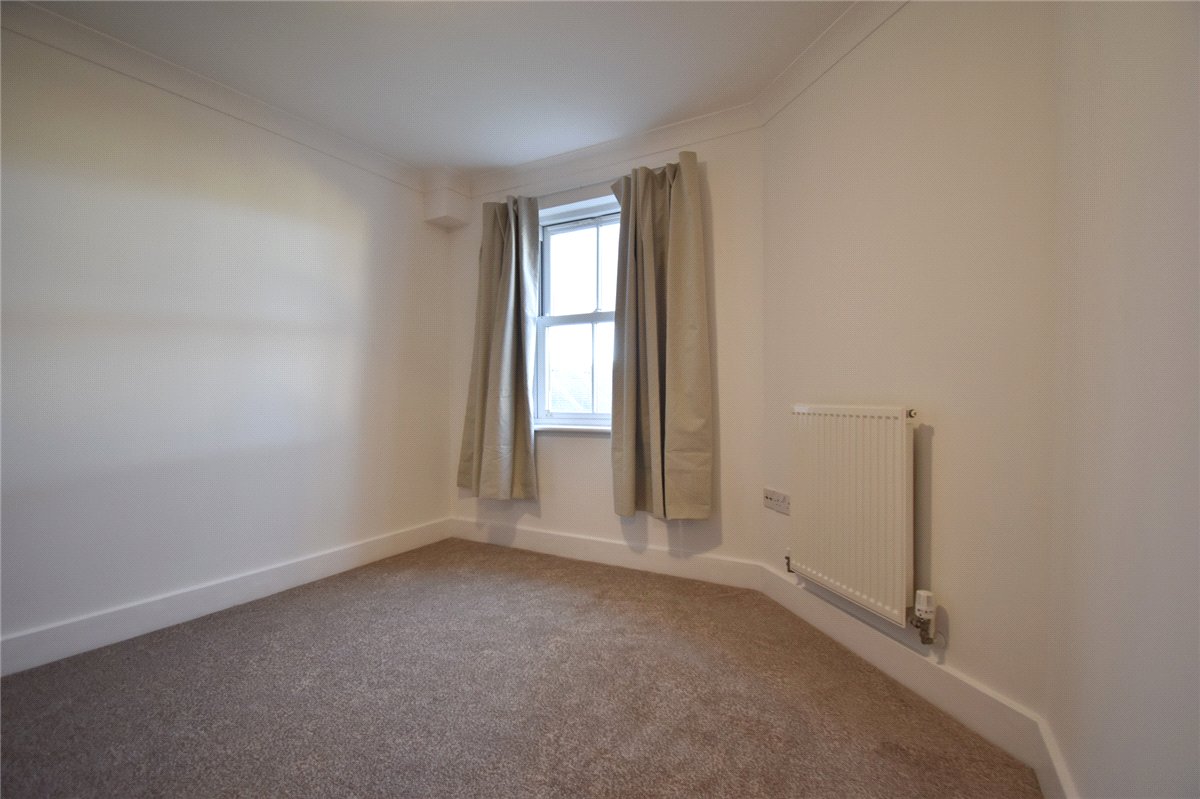 1 bedroom Flat, St. Matthews Gardens, Cambridge, CB1 - Available, Image 2