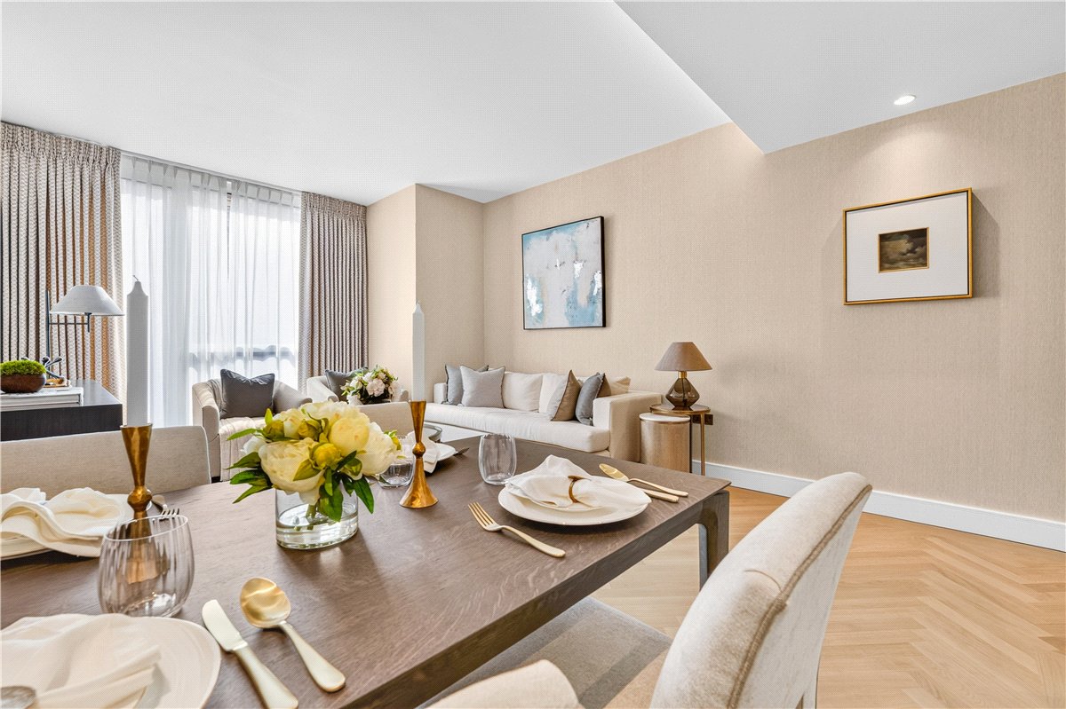 1 bedroom Flat, Brompton Road, Knightsbridge, SW3 - Available