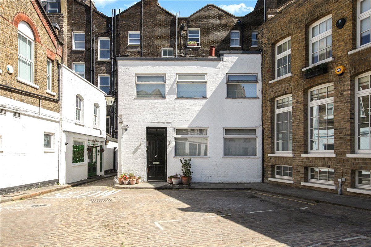 3 bedroom House, Oldbury Place, Marylebone, W1U - Available