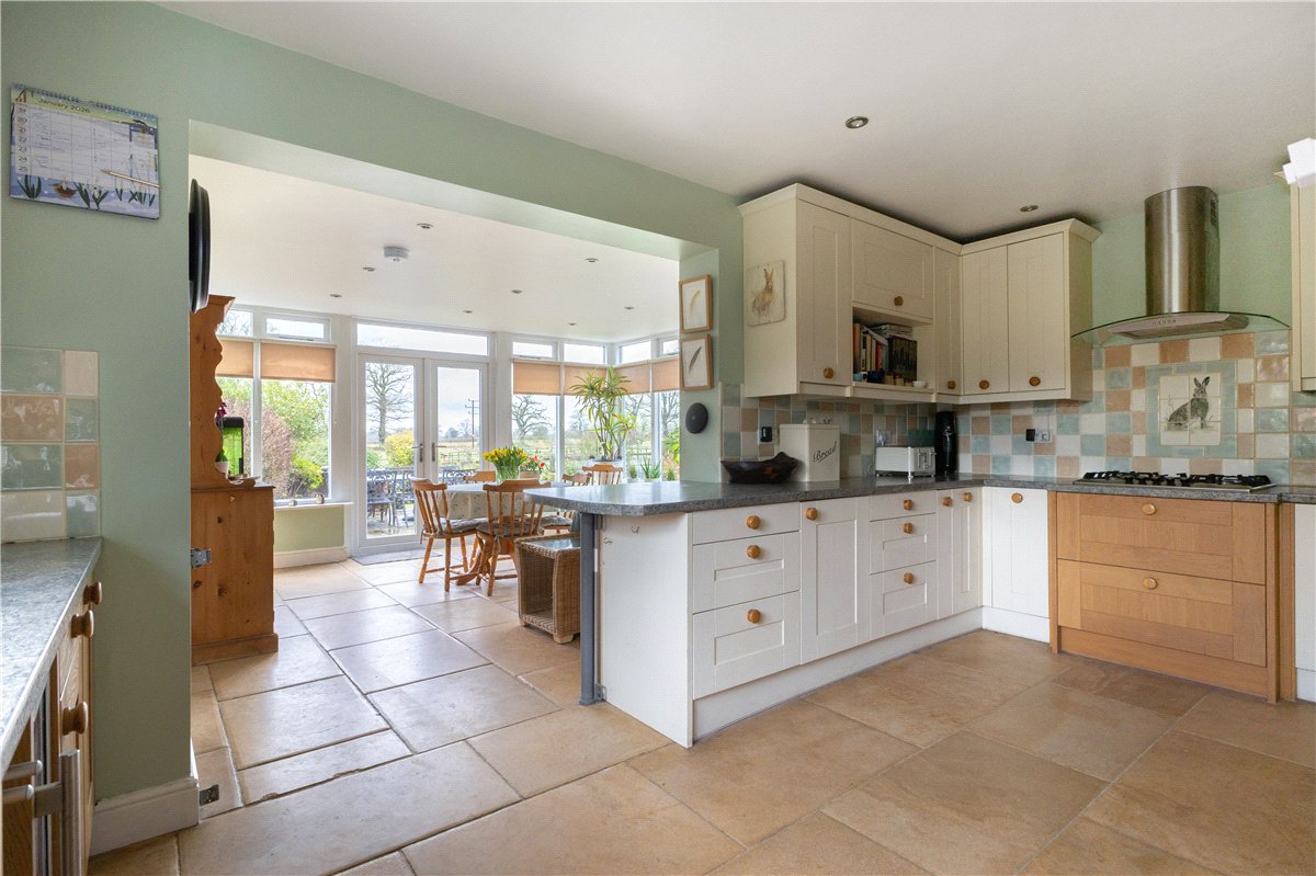 5 bedroom House, Littleworth, Pewsey, SN9 - Available, Image 3