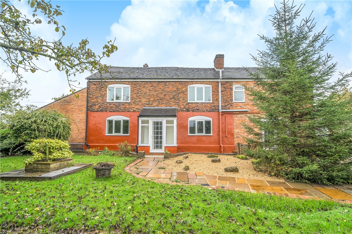 5 bedroom House, Tuppenhurst Lane, Rugeley, WS15 - Available, Image 7