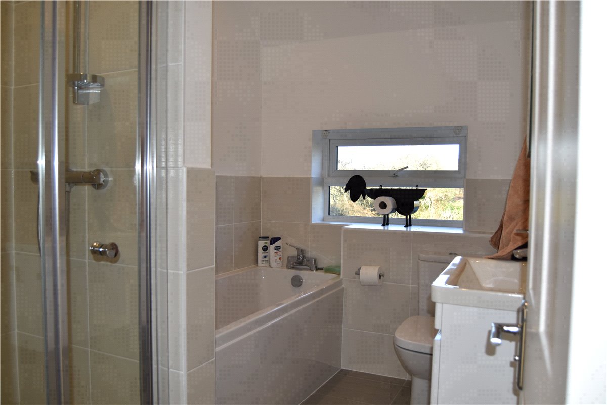 3 bedroom House, North Oakley, Tadley, RG26 - , Image 3