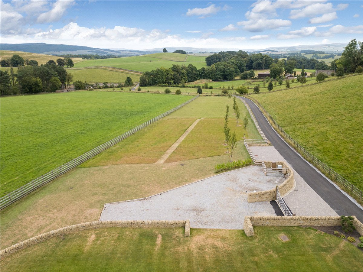6 bedroom House, Coniston Cold, Between Skipton and Settle, BD23 - Available, Image 30
