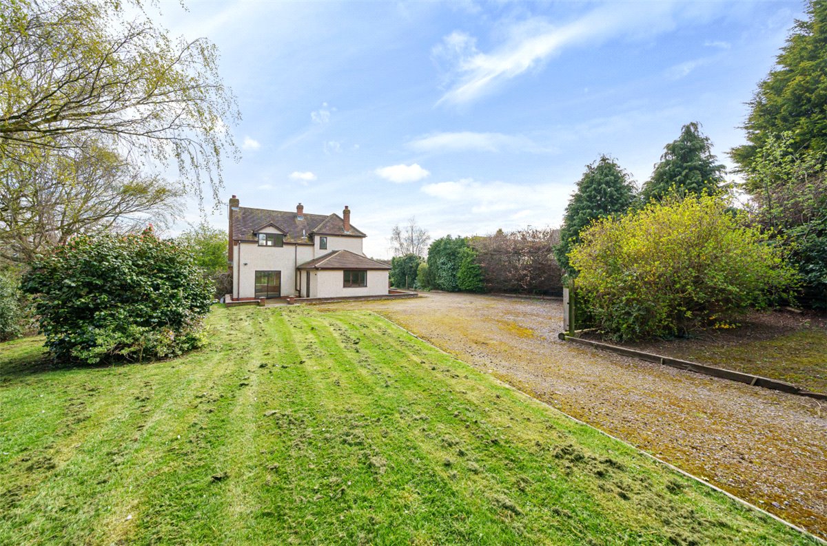 3 bedroom House, Church Lane, Middleton, B78 - Available, Image 14