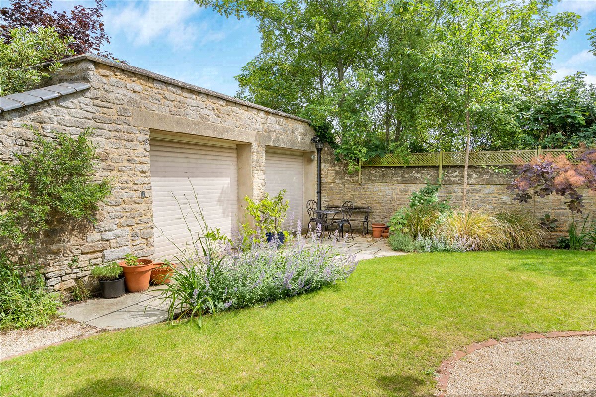 4 bedroom House, High Street, Islip, OX5 - Available, Image 1