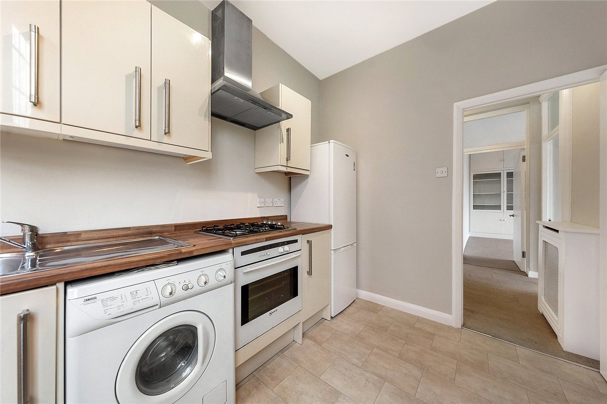 1 bedroom Flat, Elm Bank Mansions, The Terrace, SW13 - Let Agreed, Image 7