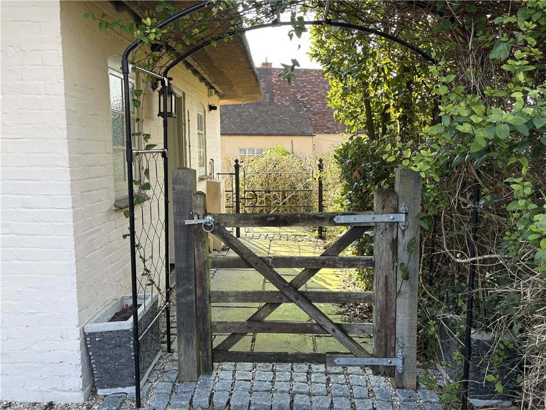 2 bedroom Cottage, Rectory Lane, Letcombe Bassett, OX12 - Available, Image 24