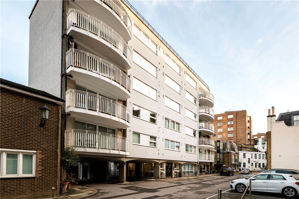 3 bedroom Flat, William Mews, Belgravia, SW1X - Available, Image 8