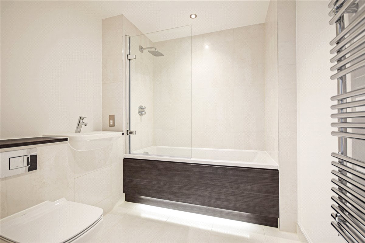 1 bedroom Flat, Scholars Court, Harrison Drive, CB2 - Let Agreed, Image 4