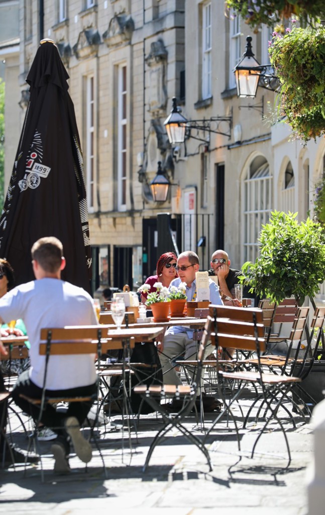 892 Sq Ft, 11 Beauford Square, Bath, BA1 - Sold STC, Image 4