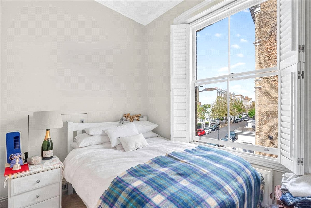 1 bedroom Flat, Redcliffe Gardens, Chelsea, SW10 - Available, Image 16