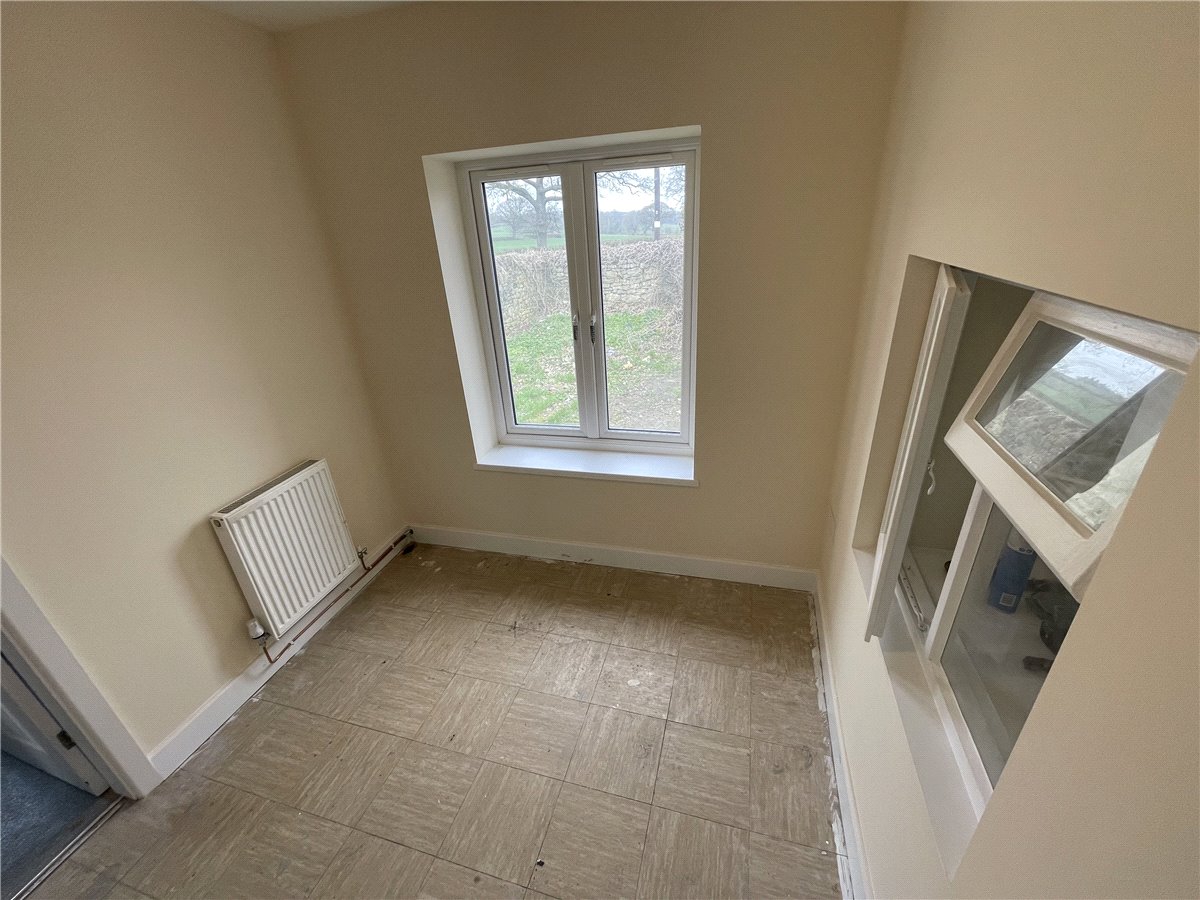 3 bedroom Cottage, Denbigh, Denbighshire, LL16 - Available, Image 12