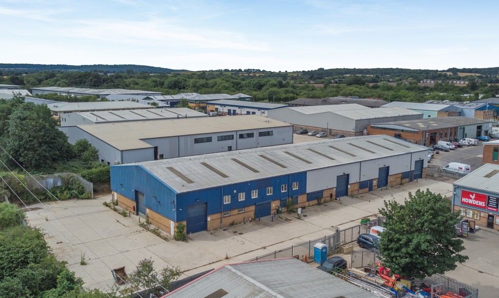 2734 to 15261 Sq Ft, Unit 2 Cherwell Business Centre, Kidlington, OX5 - Available