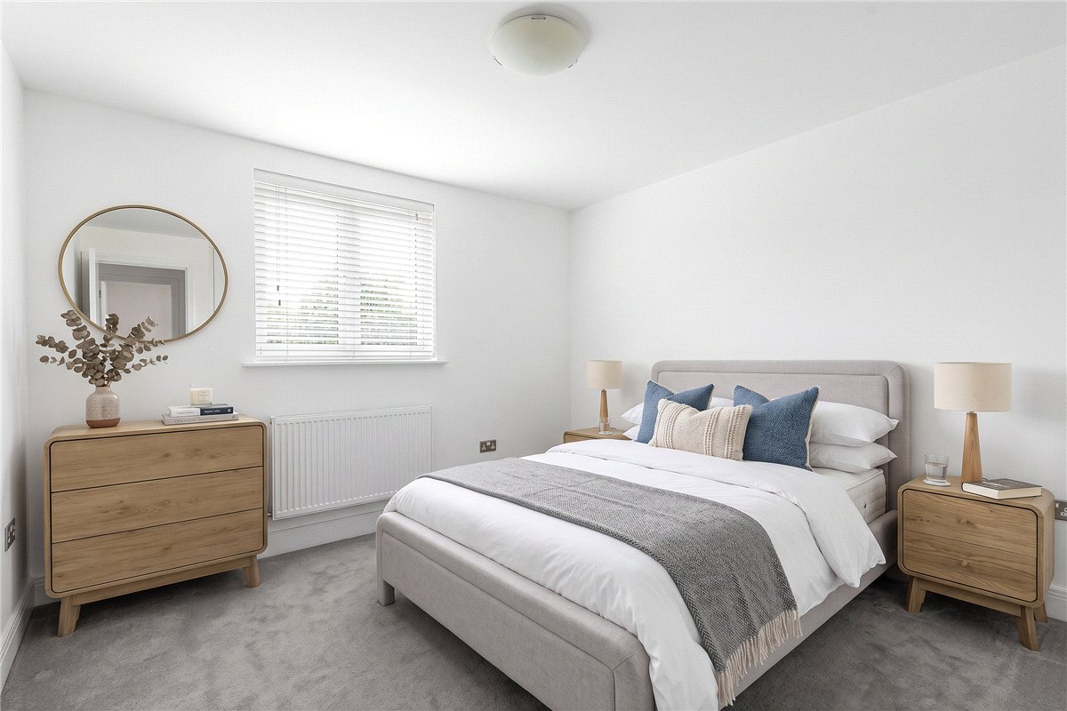 2 bedroom Flat, Pavilion Square, London, SW17 - Available, Image 6