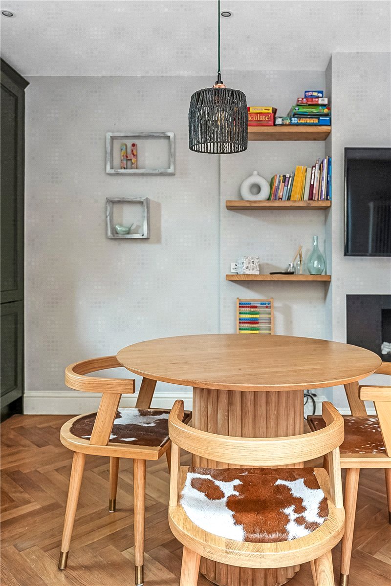 2 bedroom Flat, Renmuir Street, London, SW17 - Available, Image 13