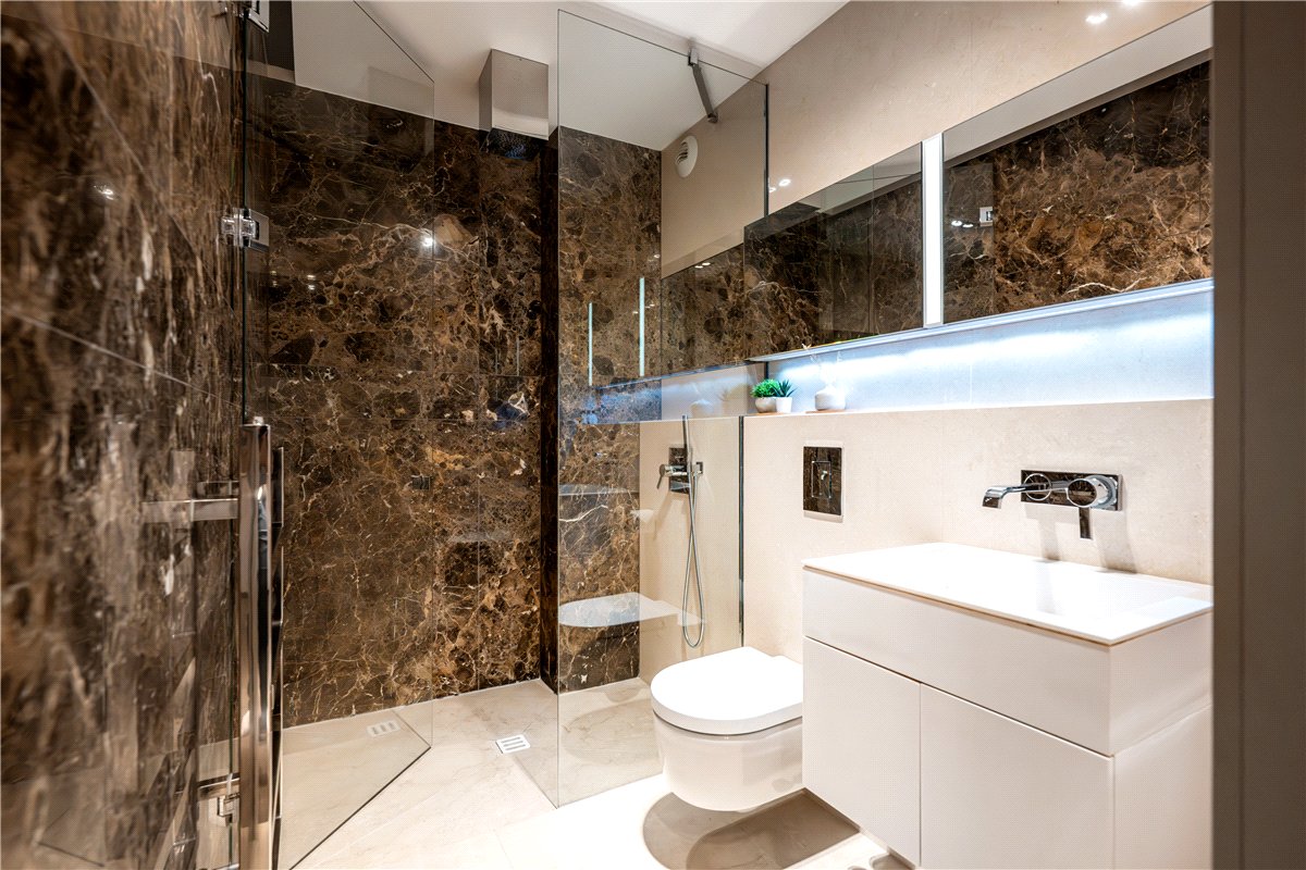 4 bedroom Flat, North Row, Mayfair, W1K - Available, Image 11