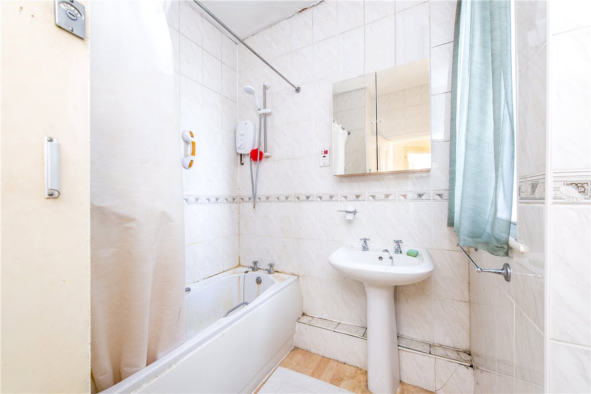 4 bedroom House, Upper Tooting Park, London, SW17 - Sold, Image 14