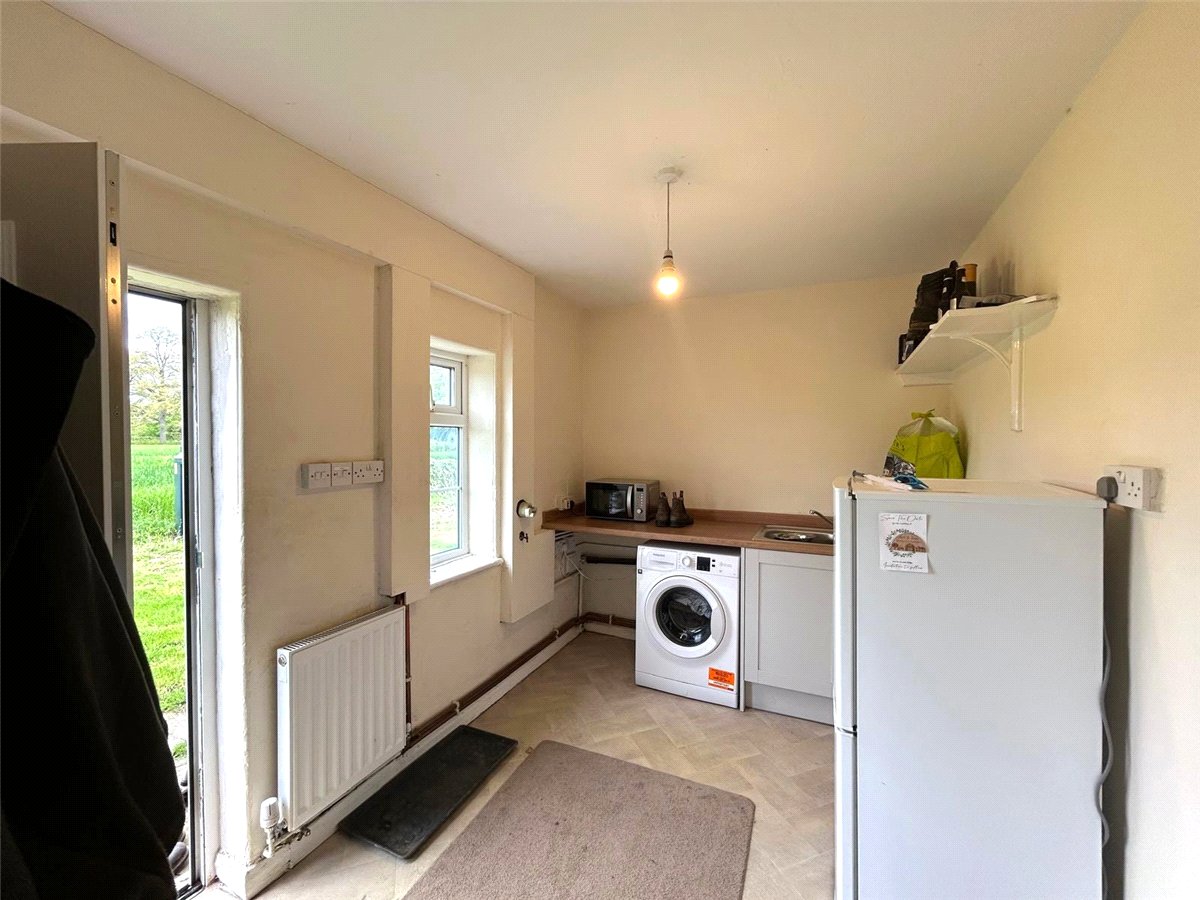 3 bedroom House, Home Farm Cottage, Thorganby, YO19 - , Image 3