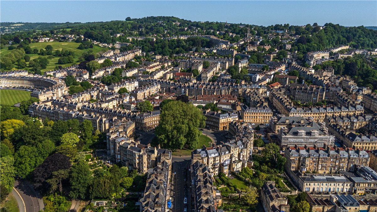8 bedroom House, The Circus, Bath, BA1 - Available, Image 4