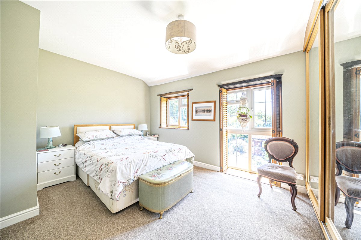 3 bedroom House, Marsh Court, Stockbridge, SO20 - Sold, Image 5