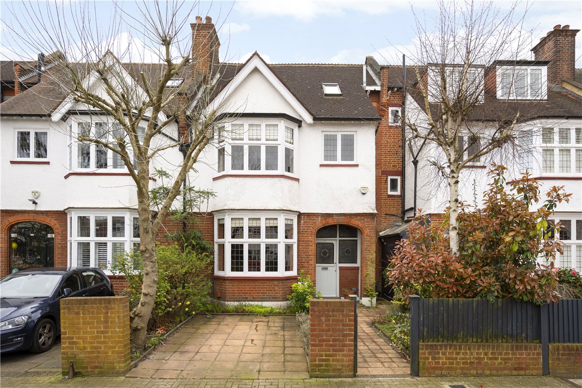 5 bedroom House, Magdalen Road, London, SW18 - Sold
