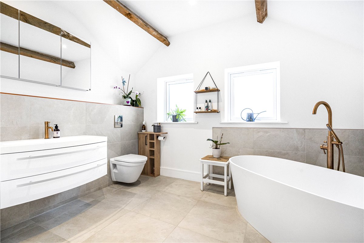 5 bedroom House, Middle Street, Islip, OX5 - Sold, Image 13