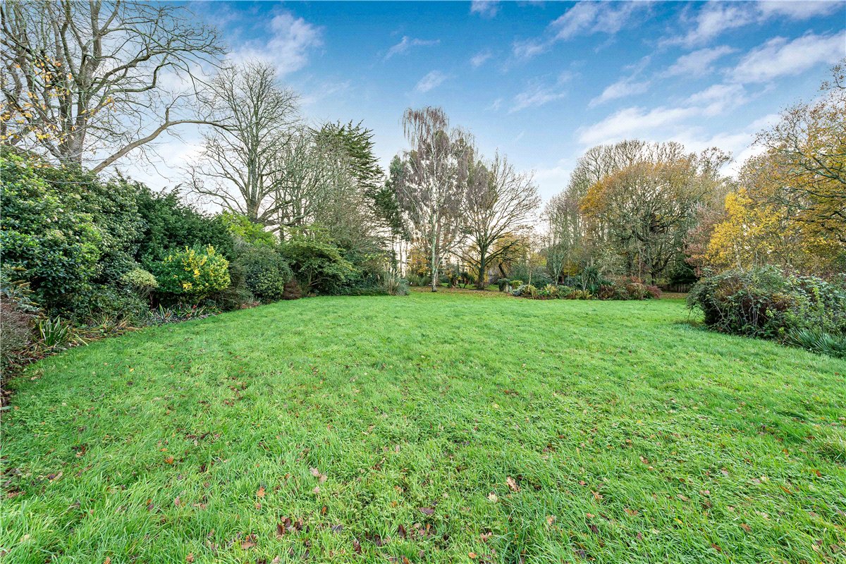 5 bedroom House, Tortington, Arundel, BN18 - Available, Image 13