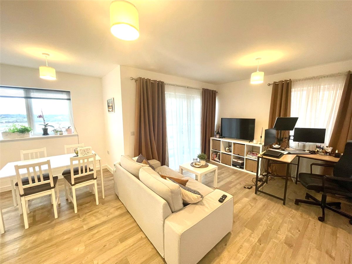 1 bedroom Flat, Barrosa Way, Whitehouse, MK8 - , Image 3
