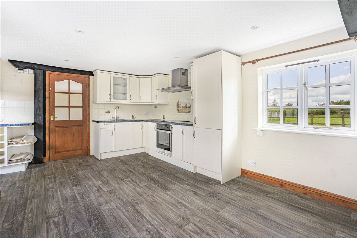 41  Country Estate, Mill Lane, Twyford, MK18 - Available, Image 40