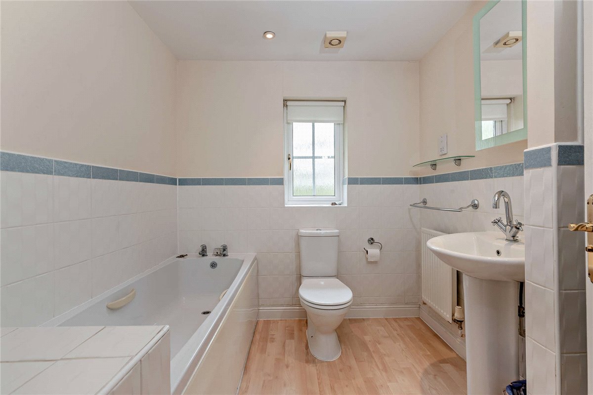 5 bedroom House, Spring Gardens, Newbury, RG20 - Sold STC, Image 16