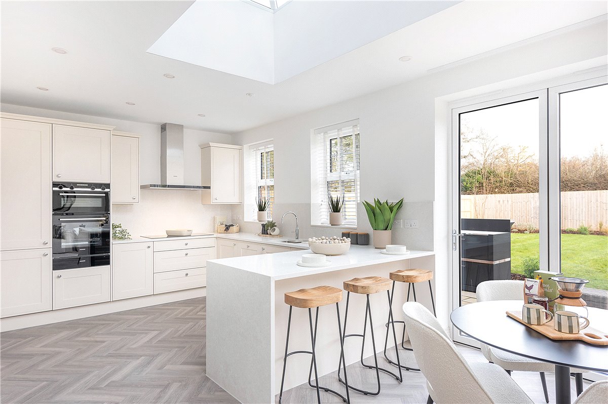 5 bedroom House, Oakfields, Preston, SG4 - Sold, Image 15