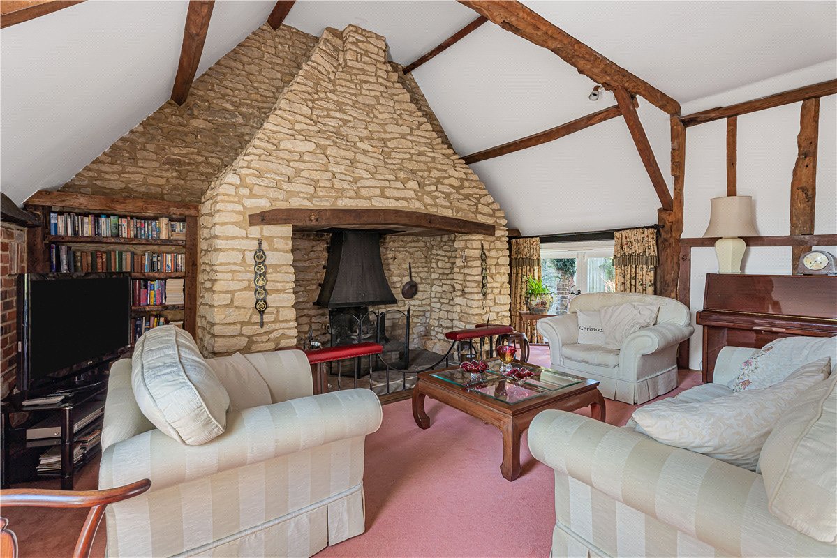 4 bedroom Barn Conversion, Ashfields Lane, East Hanney, OX12 - Available, Image 2