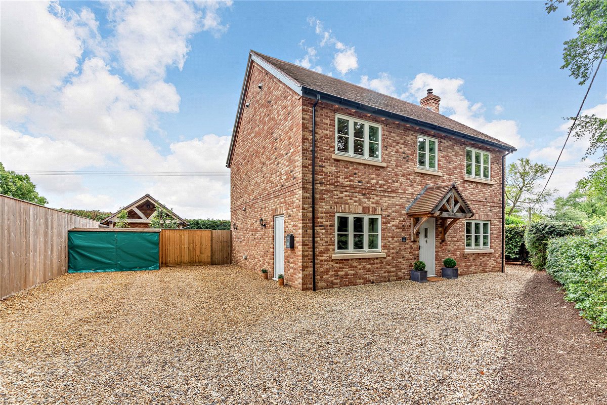 4 bedroom House, Highfield, Ashmansworth, RG20 - Available