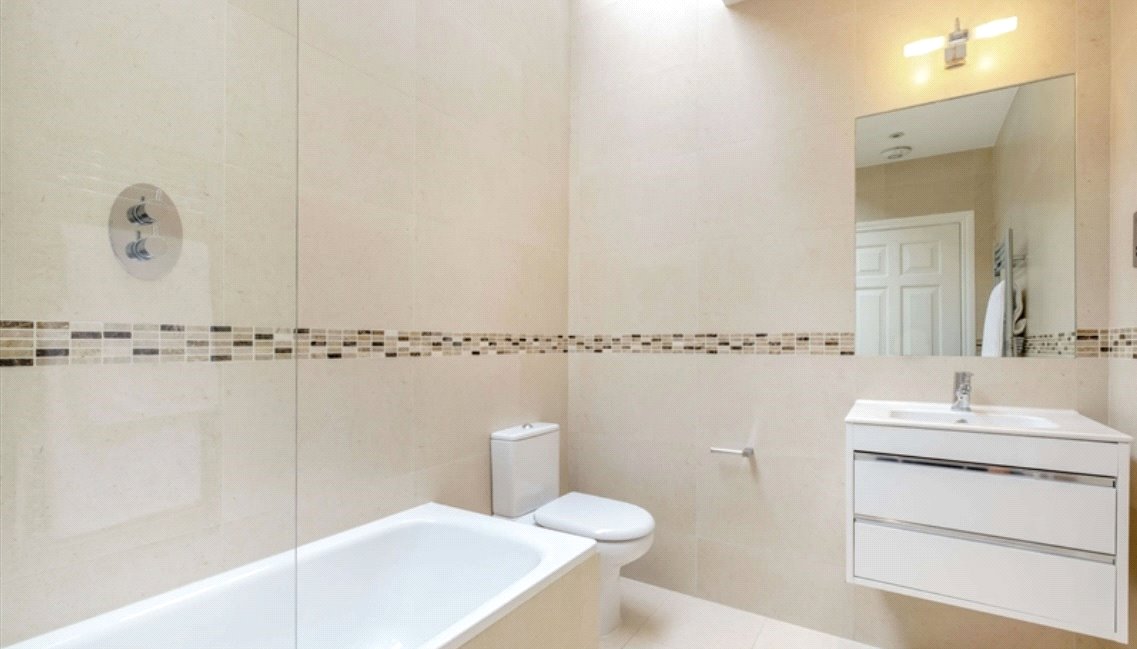 1 bedroom Flat, Grosvenor Hill, Mayfair, W1K - Available, Image 3