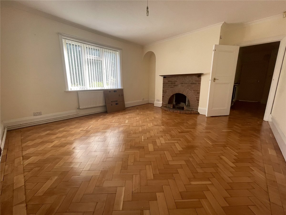 5 bedroom House, Love Lane, Donnington, RG14 - , Image 3
