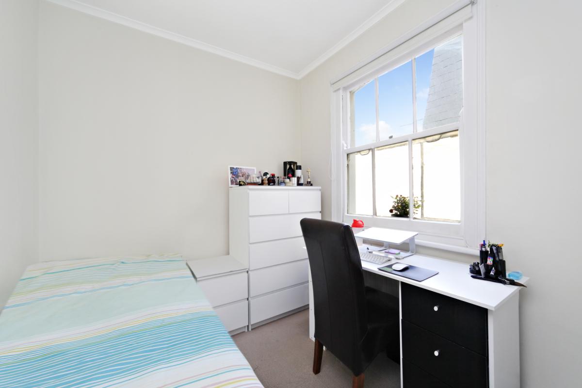 2 bedroom Flat, Lysia Street, Fulham, SW6 - Sold, Image 3