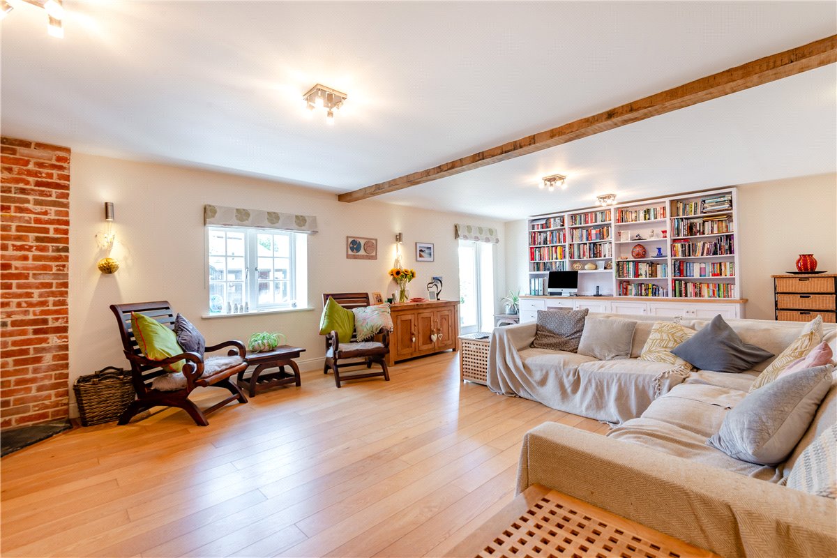 4 bedroom Barn Conversion, Hurstbourne Priors, Whitchurch, RG28 - Available, Image 13