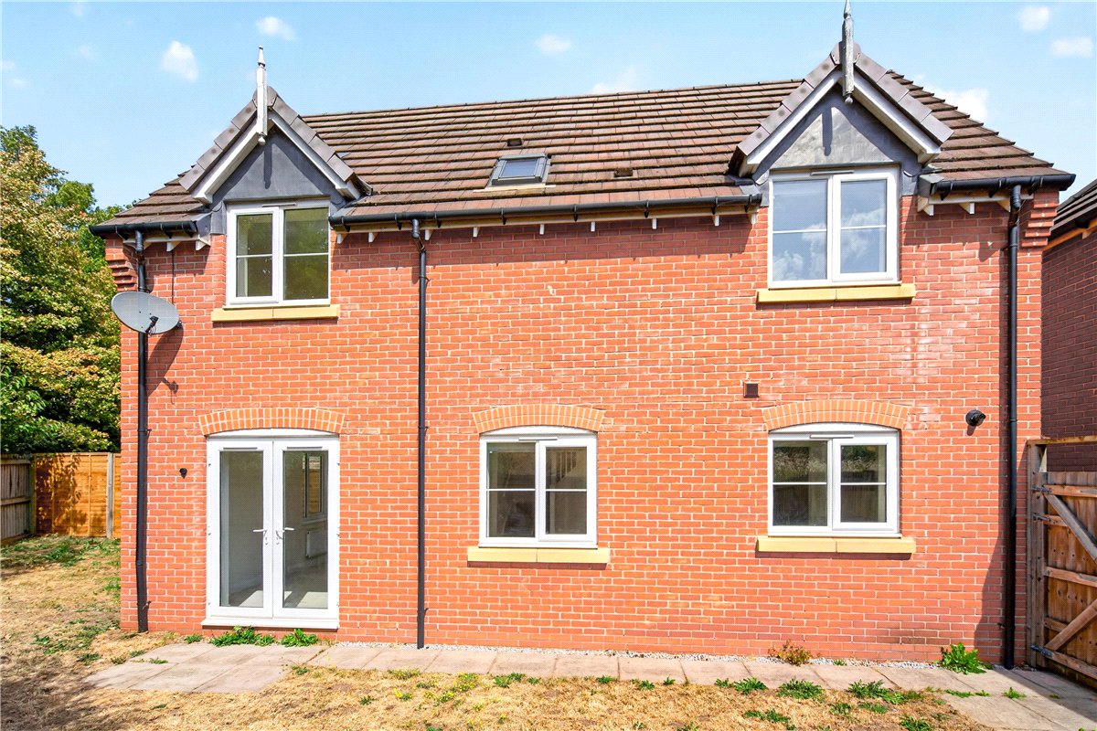 3 bedroom House, Windsor Way, Measham, DE12 - Available, Image 11