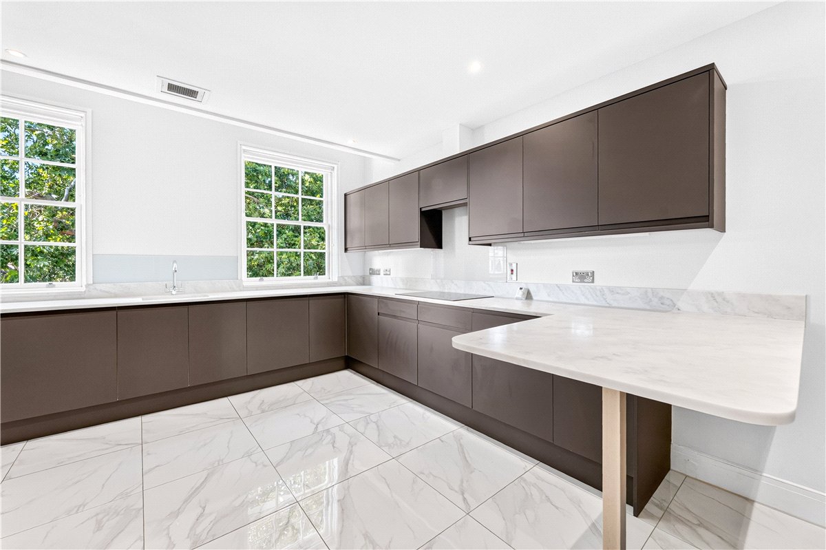 3 bedroom Flat, Gloucester Square, Paddington, W2 - Available, Image 23