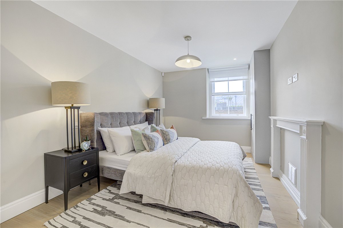 2 bedroom Flat, Wimpole Street, Marylebone, W1G - Available, Image 5