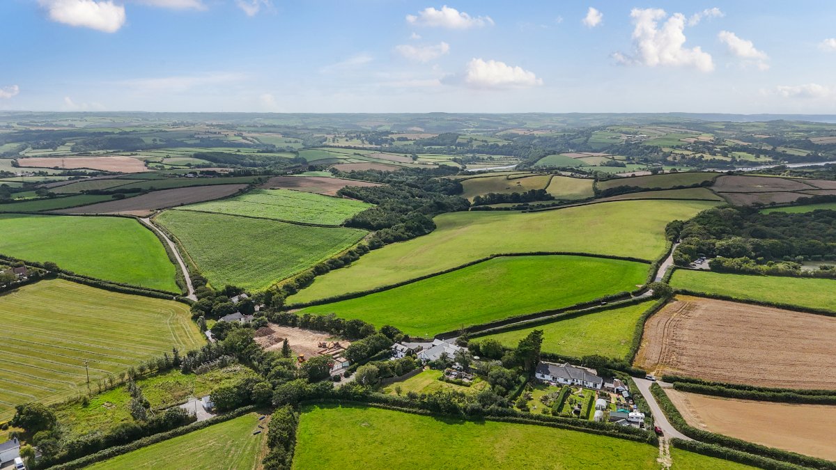 0 bedroom House, Gammaton, Bideford, EX39 - Available