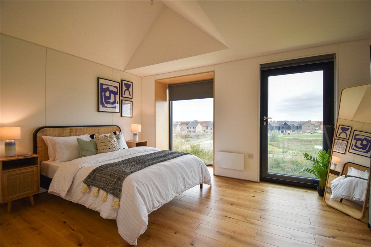 3 bedroom House, Lockhart Way, Northstowe, CB24 - Sold, Image 2