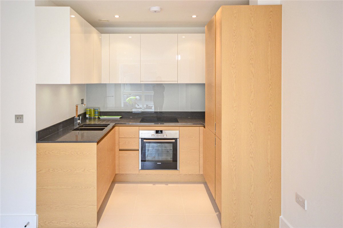 1 bedroom Flat, Brooke House, Kingsley Walk, CB5 - , Image 1