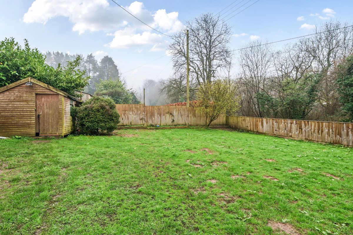 3 bedroom Bungalow, Mendip Road, Stoke St. Michael, BA3 - Let Agreed, Image 11