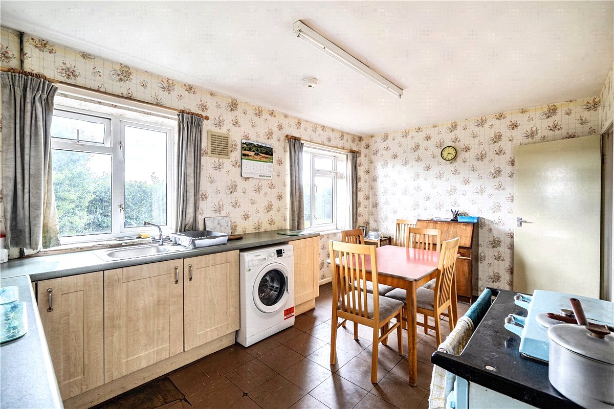 0 bedroom Bungalow, Pond Farm Bungalow, Donyatt, TA19 - Available, Image 5