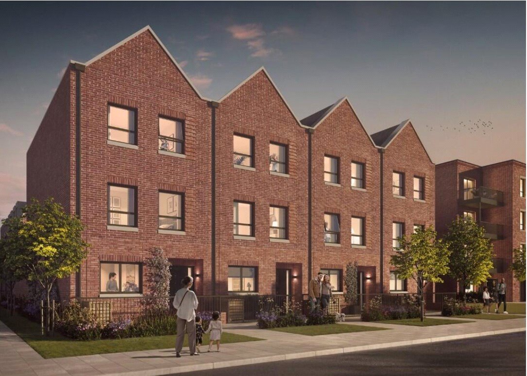 3 bedroom House, London Square Wandsworth Common, Springfield Drive, SW17 - Available, Image 6