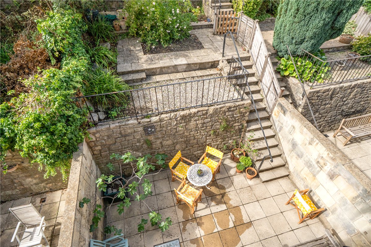 1 bedroom House, Prior Park Road, Bath, BA2 - Available, Image 11